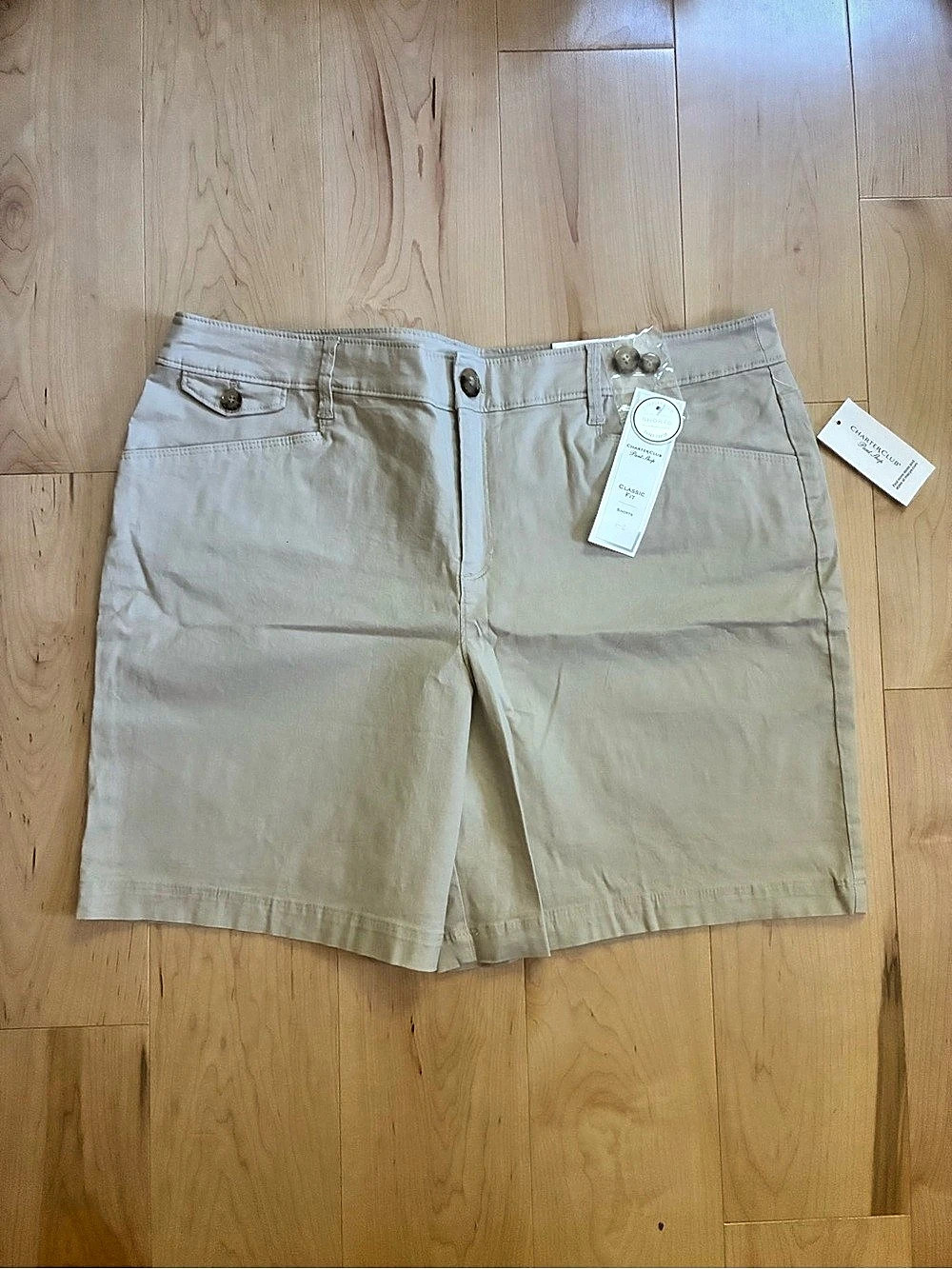 Charter Club Classic Fit Shorts Bermuda Beige Size 14 NWT
